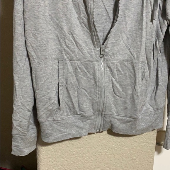 Zella lightweight gray jacket - Picture 2 of 8